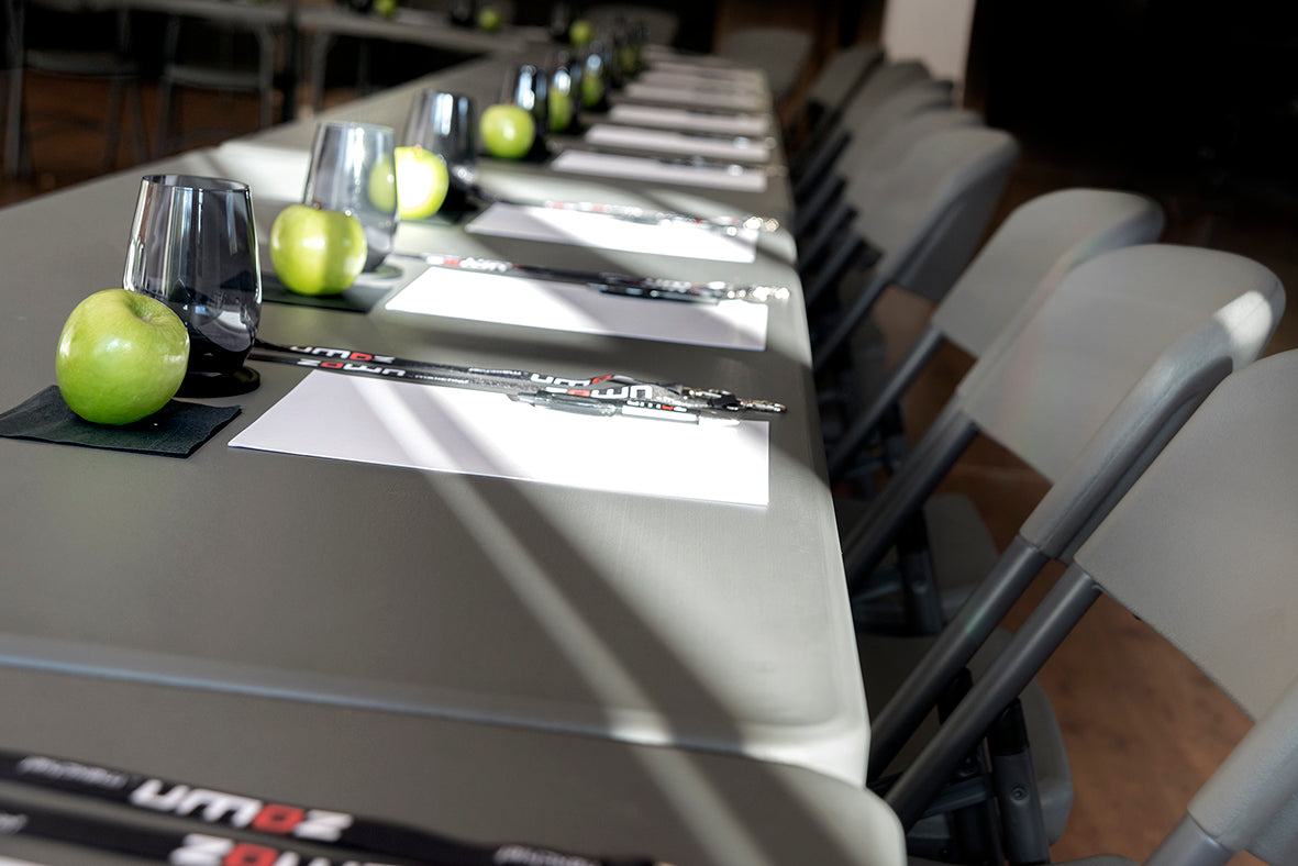 Mesa de 1.83mt Zown no plegable a la mitad XL180 New Classic