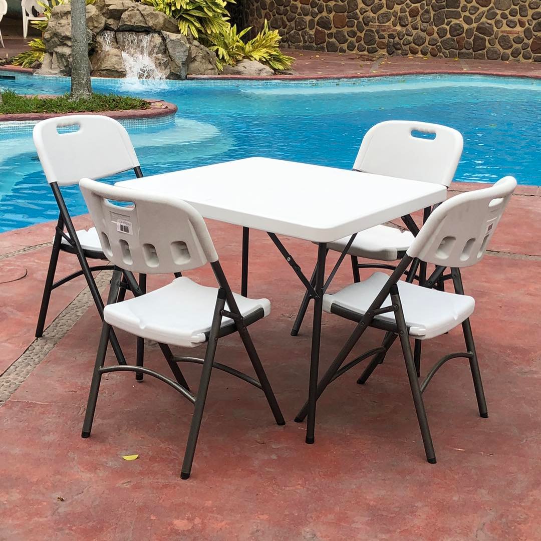 Mesa Cuadrada GOODTIME